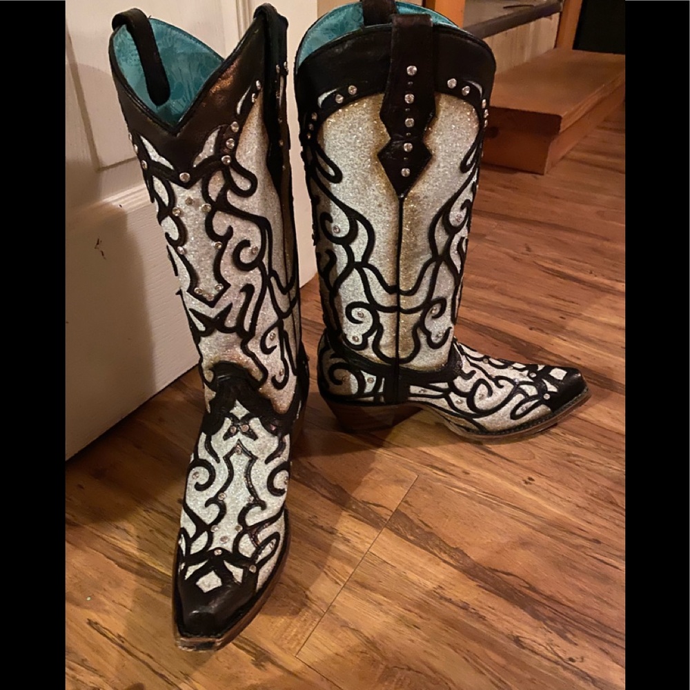 Corral brand cowboy boots